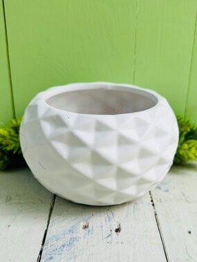 Modern White Geometric Planter Bowl Minimalist Matte White Succulent Pot